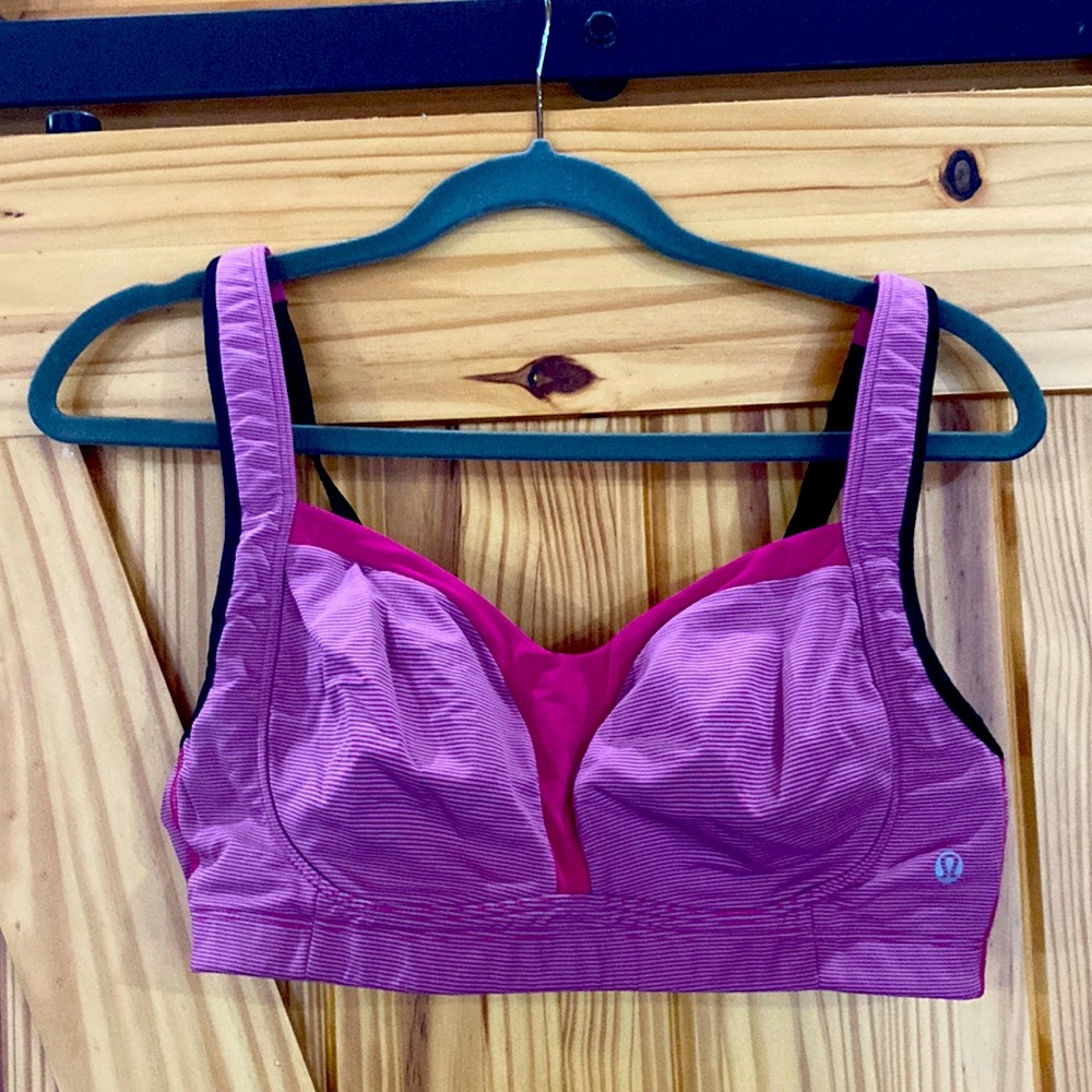 Lululemon TaTa Tamer sports bra